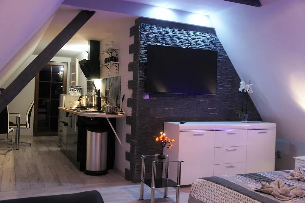Goralska Osada Karpacz - Apartametny 0*,