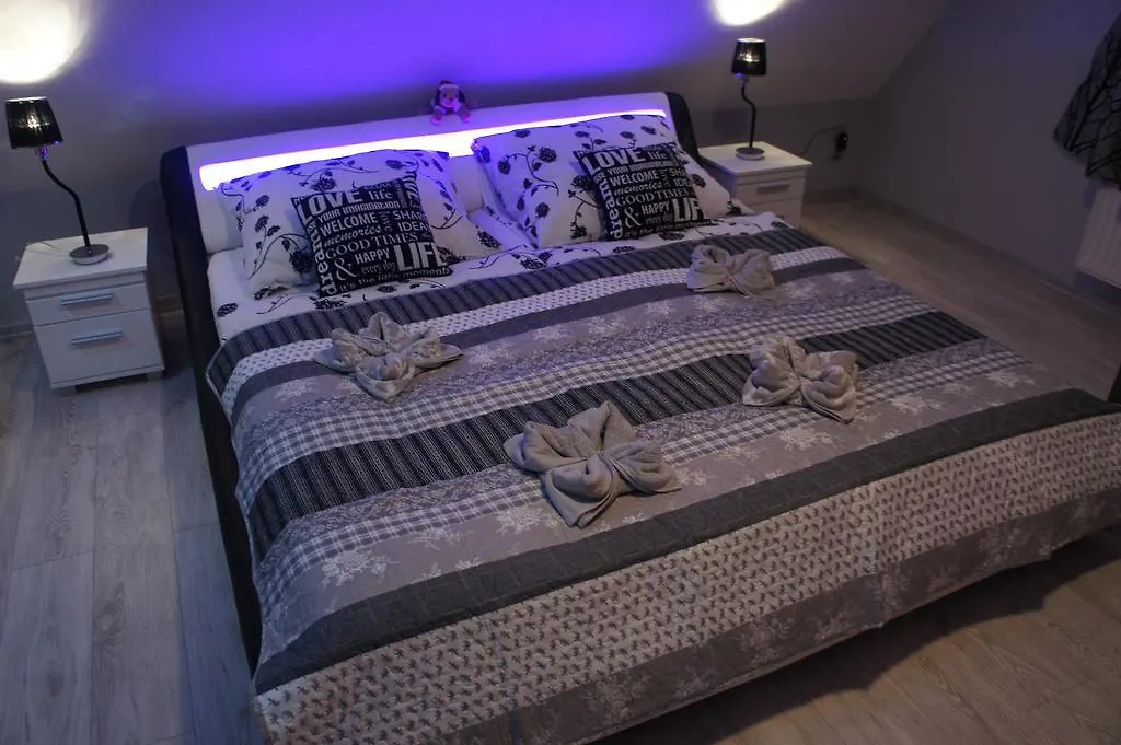 Goralska Osada Karpacz - Apartametny Poland