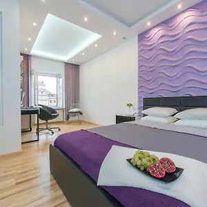 https://po-apartments-old-town-square.warsawhotelspoland.com